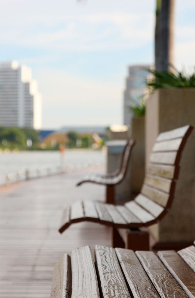 mobiliario exterior e interior